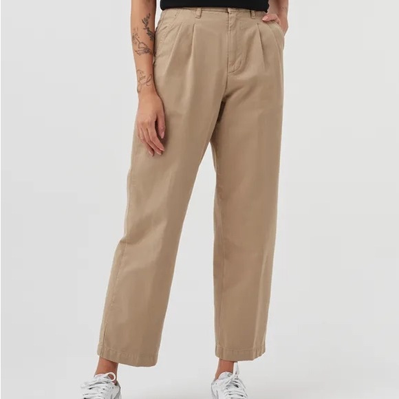 Carhartt WIP Tan Straight Leg Pleated Pants - Picture 6 of 12